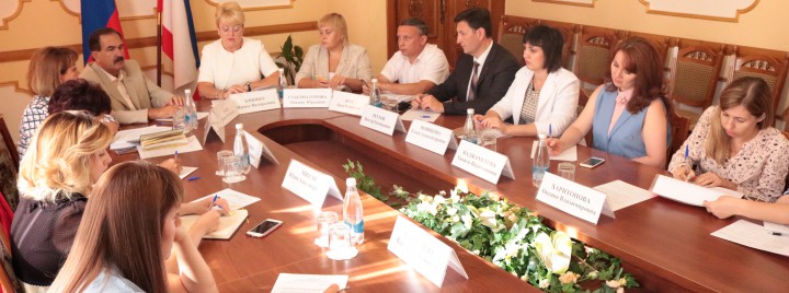 Участие в заседании Общественного совета при Министерстве финансов Республики Крым