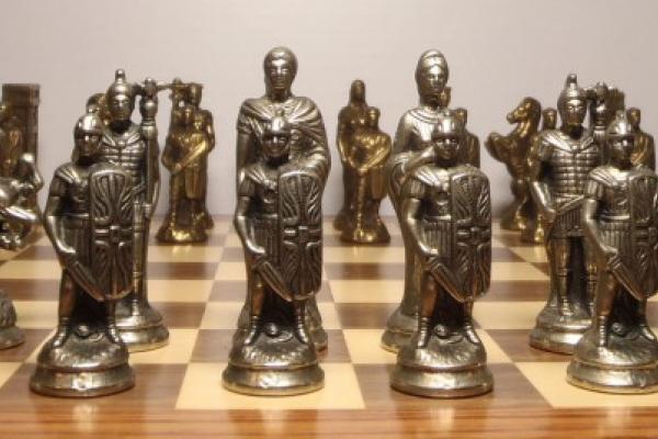 Студенты Института экономики и управления приняли участие в первенство по быстрым шахматам
