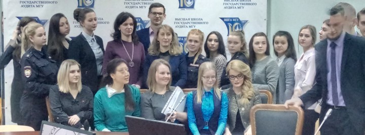  Состоялся ежегодный круглый стол «Современные перспективы развития студенческой науки», посвященный Дню российской науки