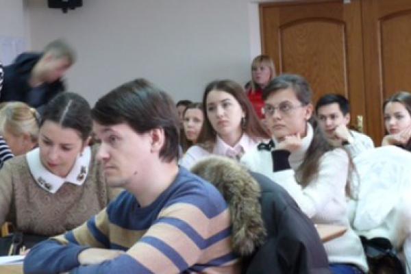  В ИЭиУ обсудили вопросы развития страхования в Республике Крым