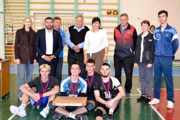 СПОРТИВНЫЕ ДОСТИЖЕНИЯ СТУДЕНТОВ ИНСТИТУТА ЭКОНОМИКИ И УПРАВЛЕНИЯ